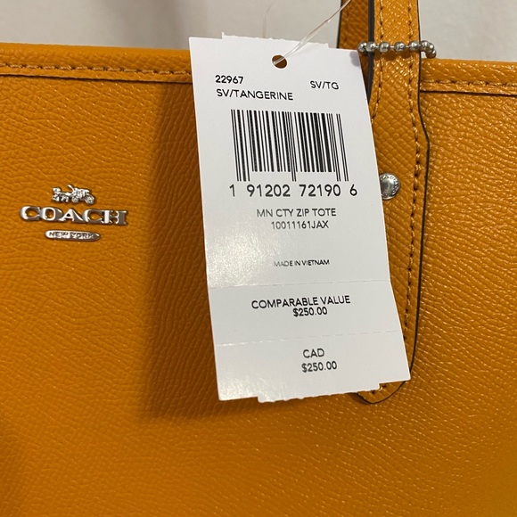 Small Coach Satchel - Picture 2 of 8